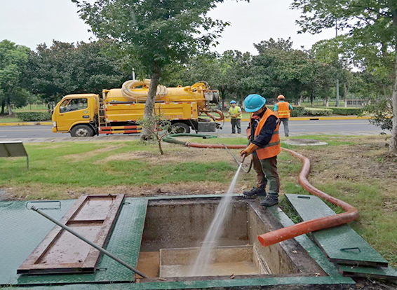 富蕴化油池清理